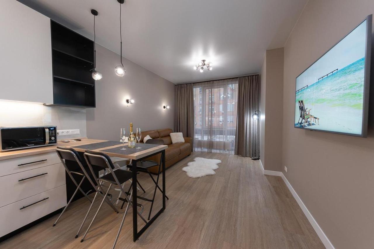 New Modern Apartments. Metro Minskaya Κίεβο Εξωτερικό φωτογραφία