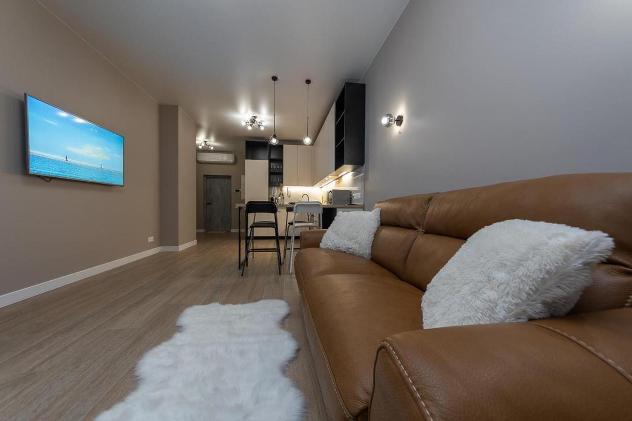 New Modern Apartments. Metro Minskaya Κίεβο Εξωτερικό φωτογραφία